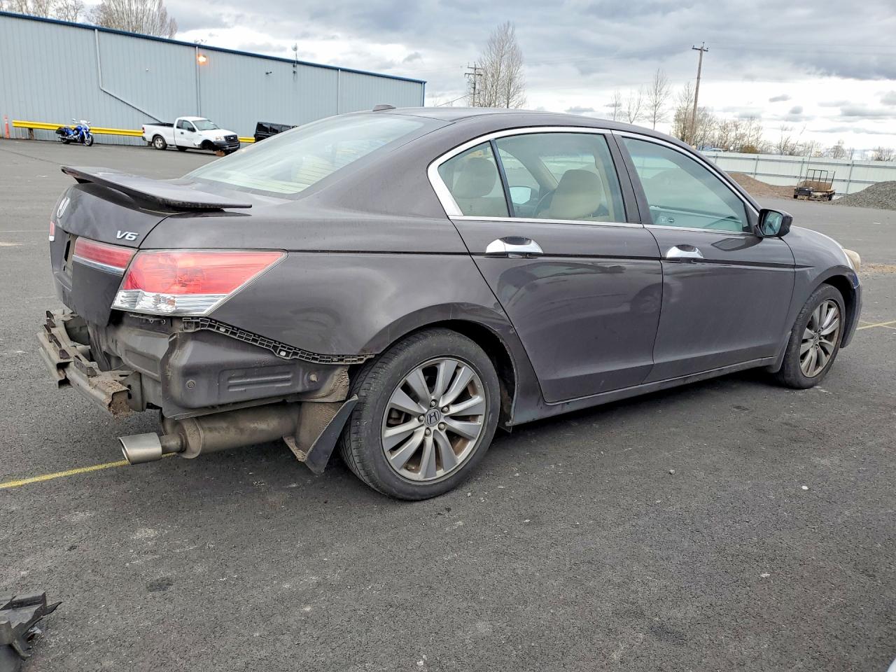 2011 HONDA ACCORD EXL photo 3