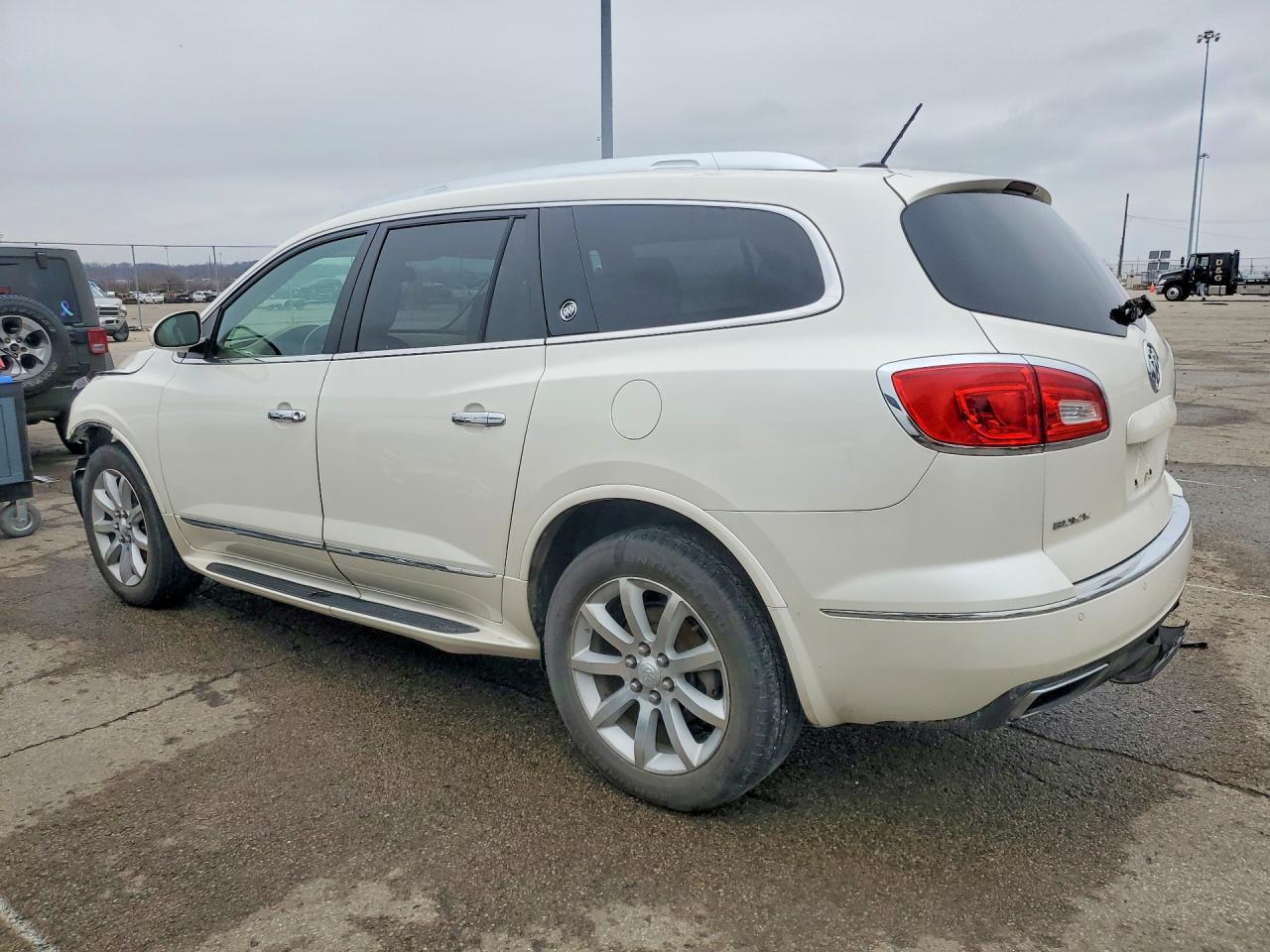 2015 BUICK ENCLAVE photo 4