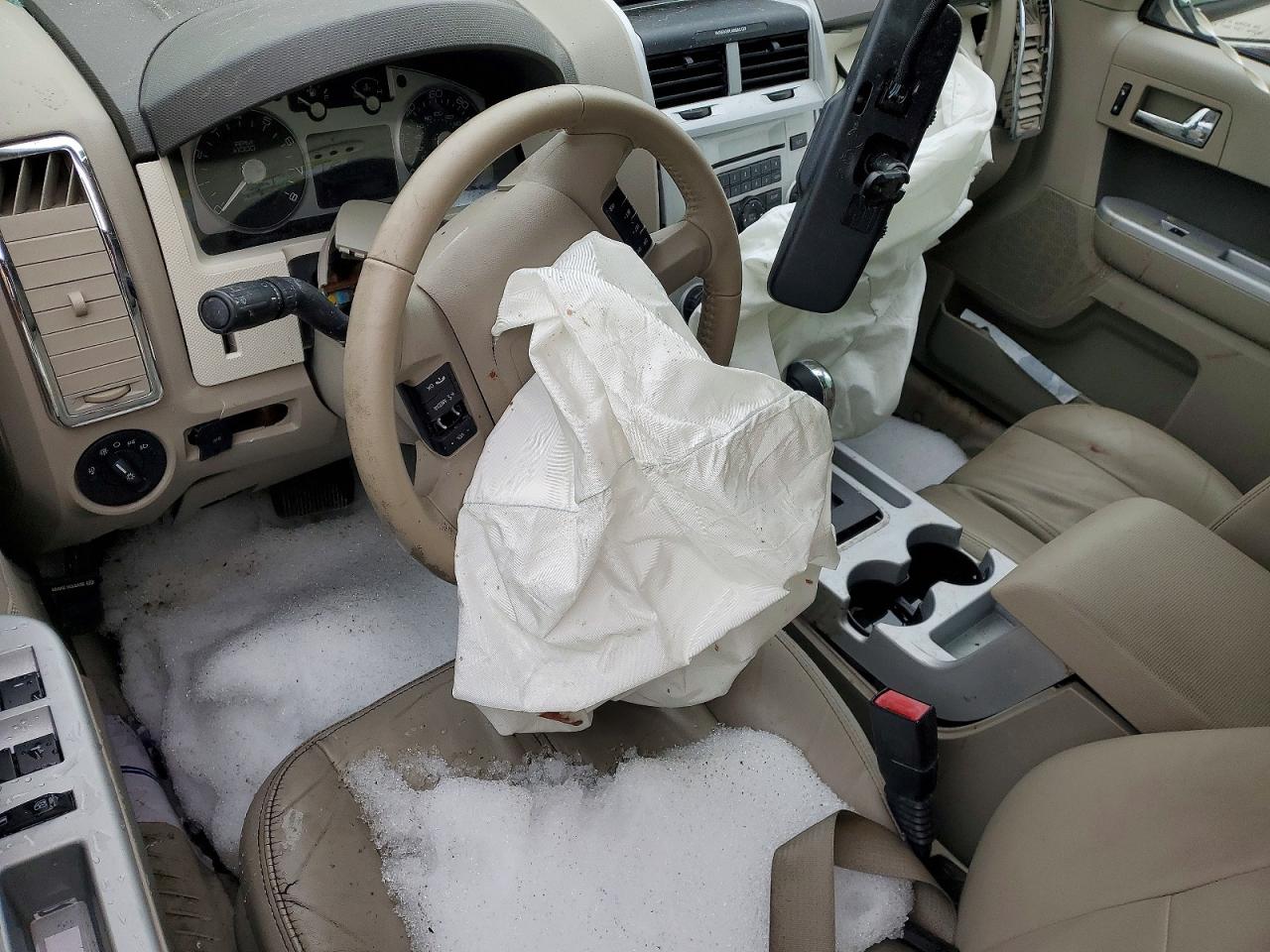 2011 MERCURY MARINER PREMIER photo 15