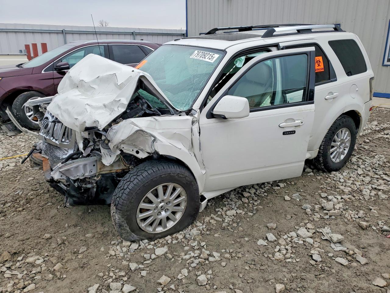 2011 MERCURY MARINER