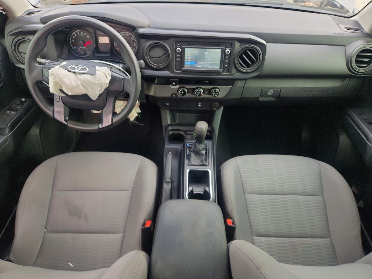 2017 TOYOTA TACOMA SR photo 22