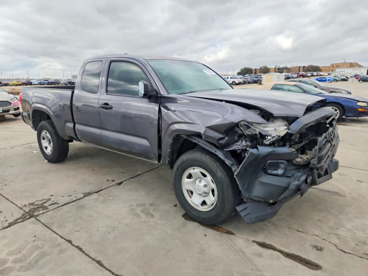 2017 TOYOTA TACOMA SR photo 10