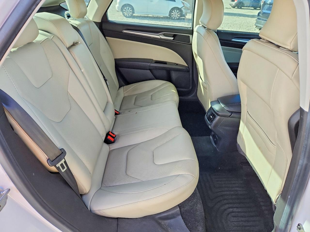 2016 FORD FUSION TITANIUM PHEV photo 10
