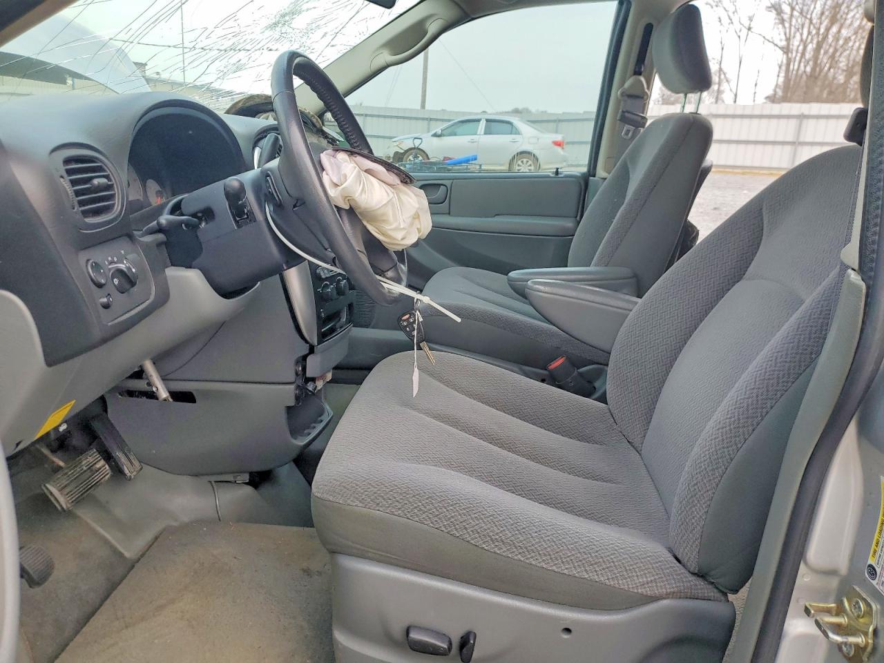 2007 CHRYSLER TOWN & COUNTRY TOURING photo 7