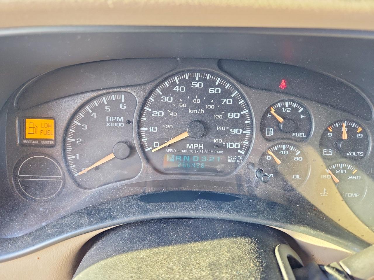 2002 CHEVROLET SUBURBAN photo 17