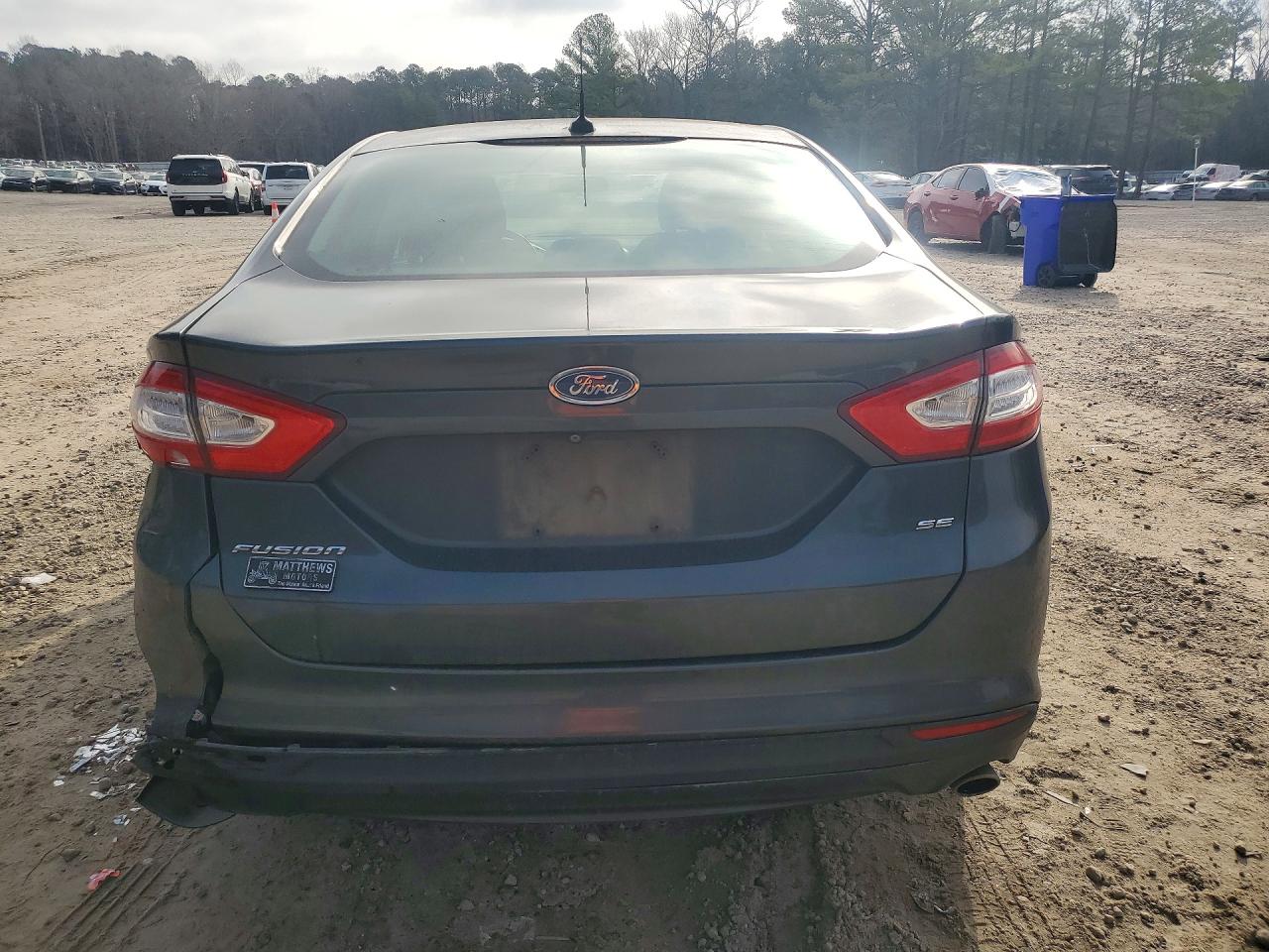 2015 FORD FUSION SE photo 6