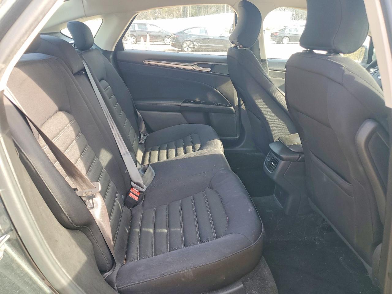 2015 FORD FUSION SE photo 10