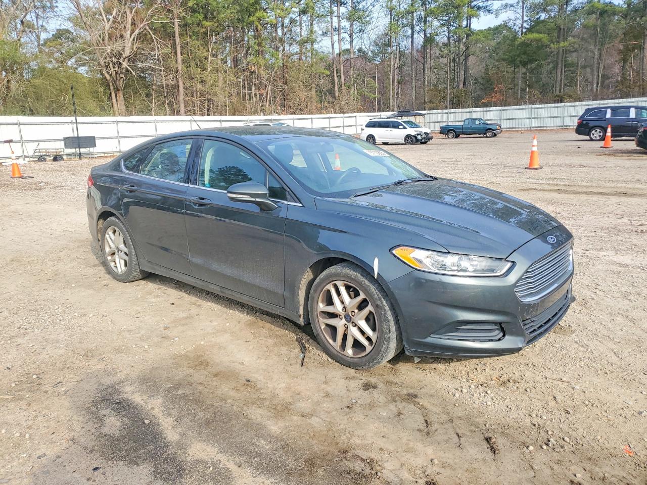 2015 FORD FUSION SE photo 4