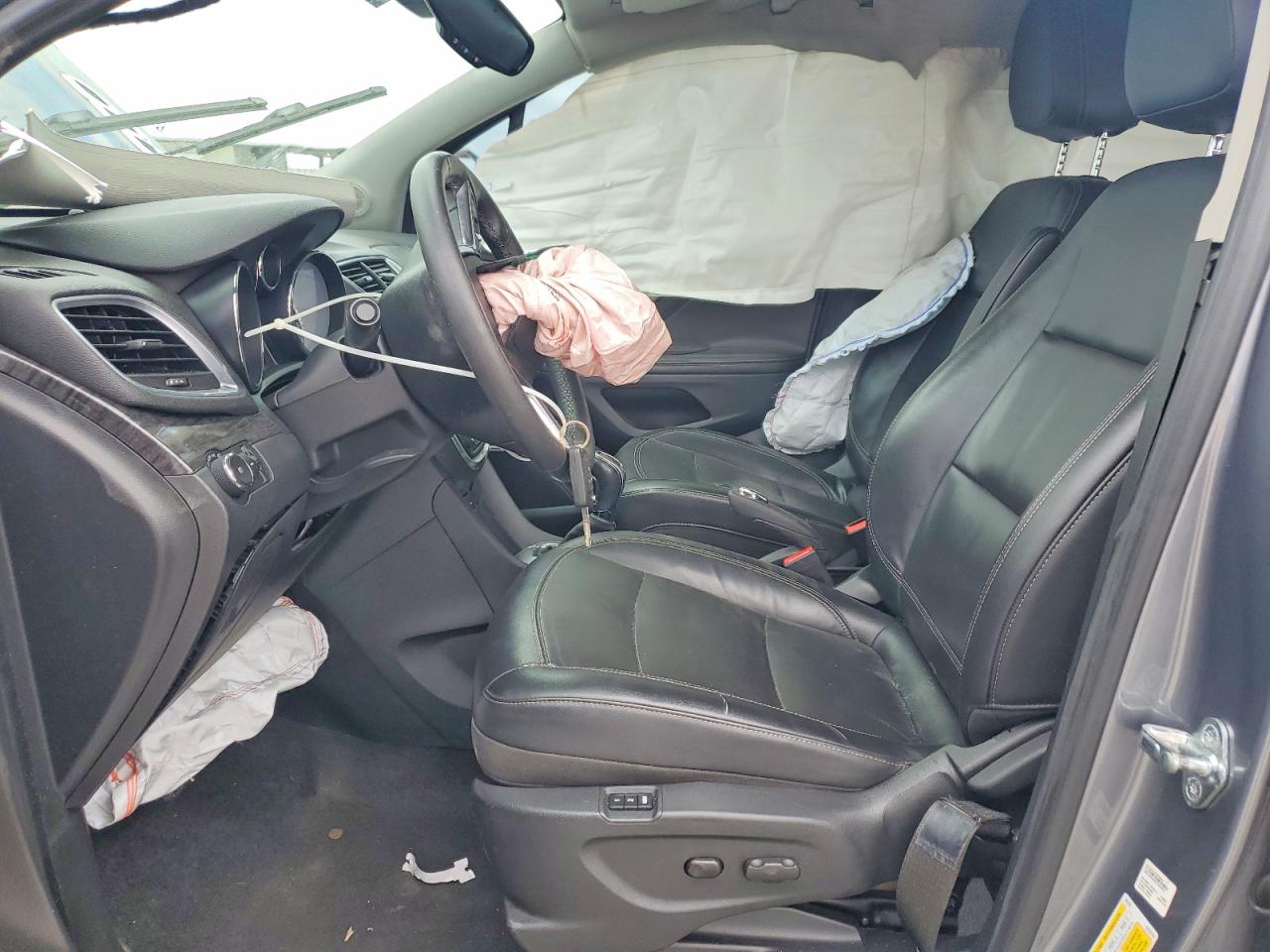 2015 BUICK ENCORE PREMIUM photo 19