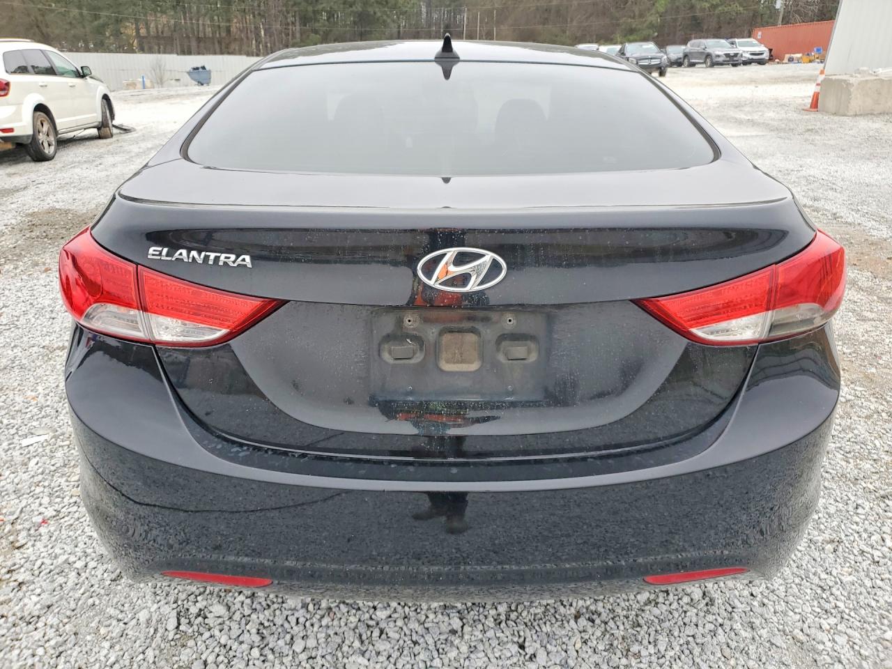 2013 HYUNDAI ELANTRA GLS photo 11