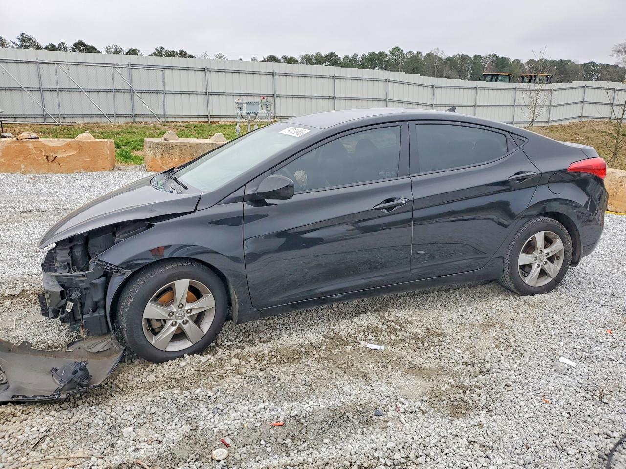 2013 HYUNDAI ELANTRA
