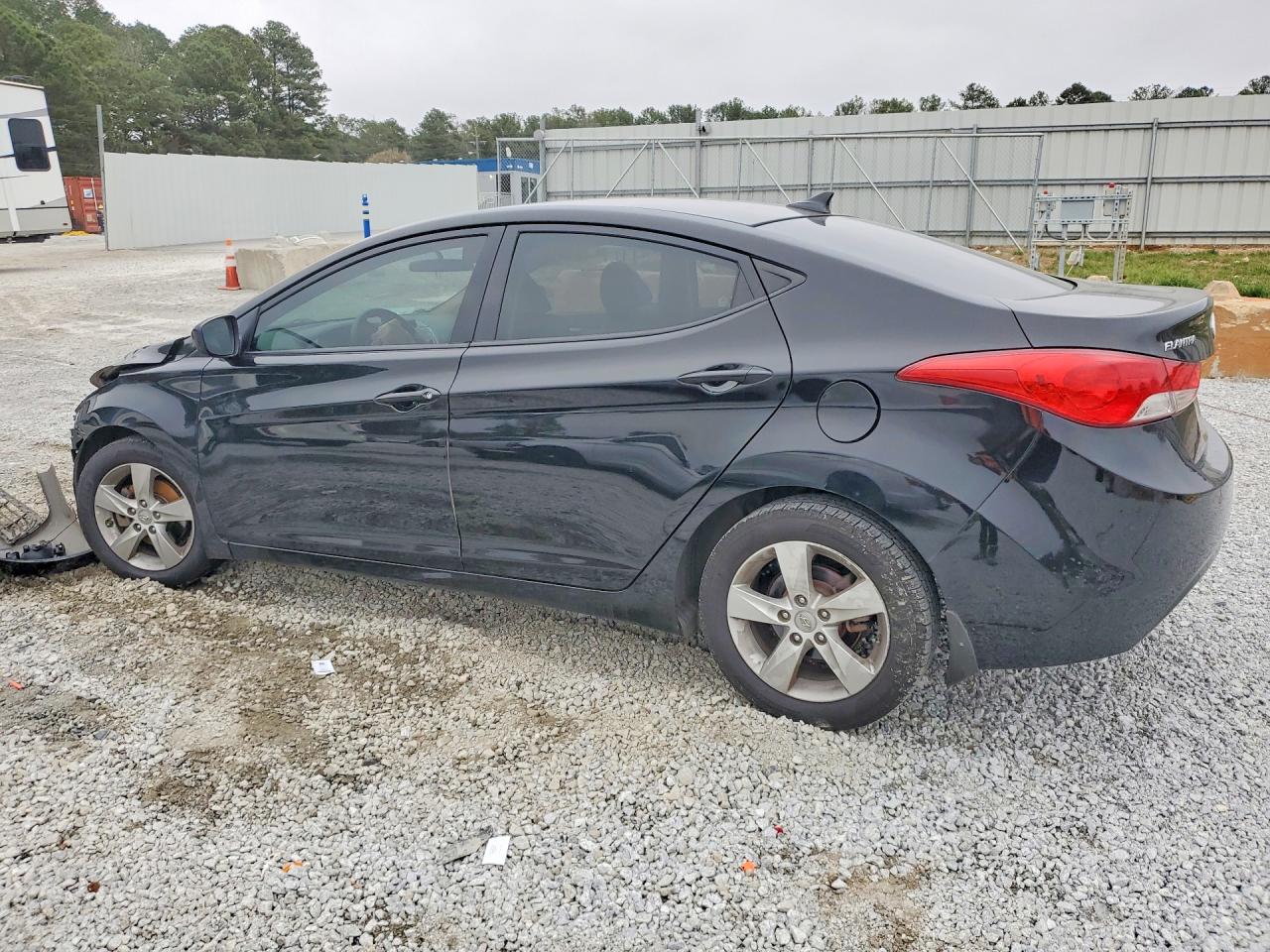 2013 HYUNDAI ELANTRA GLS photo 3