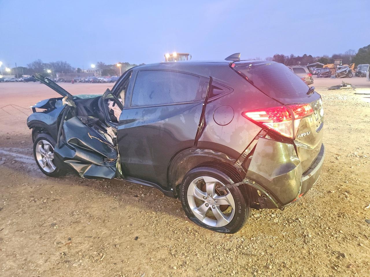 2016 HONDA HR-V LX photo 3