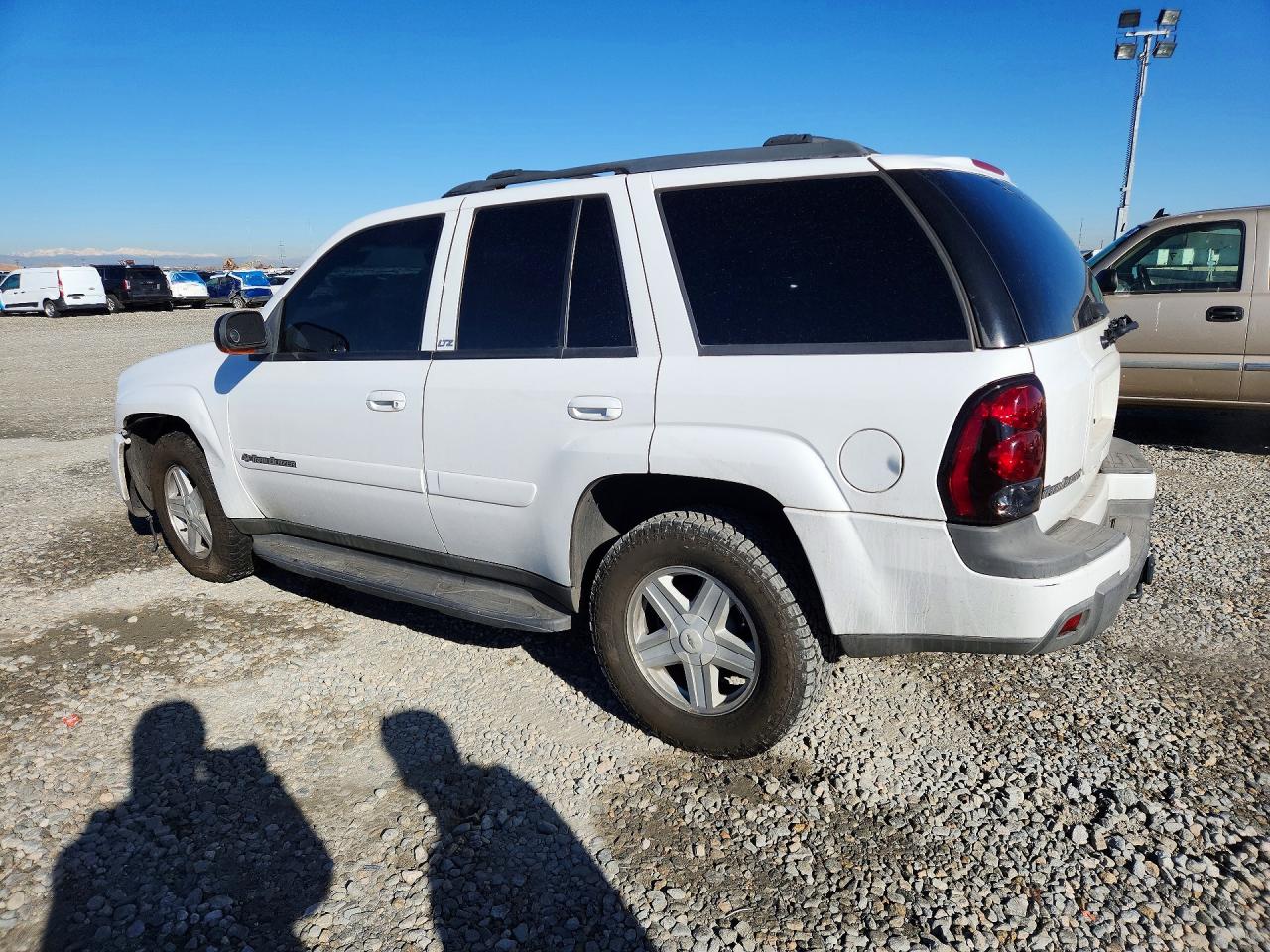 2003 CHEVROLET TRAILBLAZER photo 2