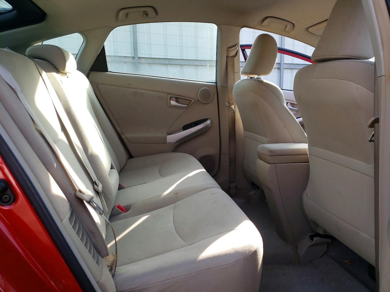 2011 TOYOTA PRIUS THREE photo 10