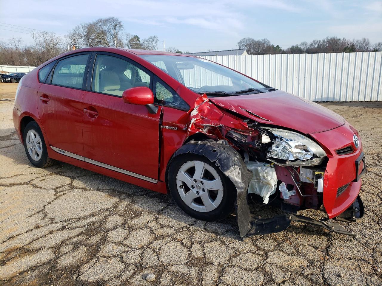 2011 TOYOTA PRIUS THREE photo 4