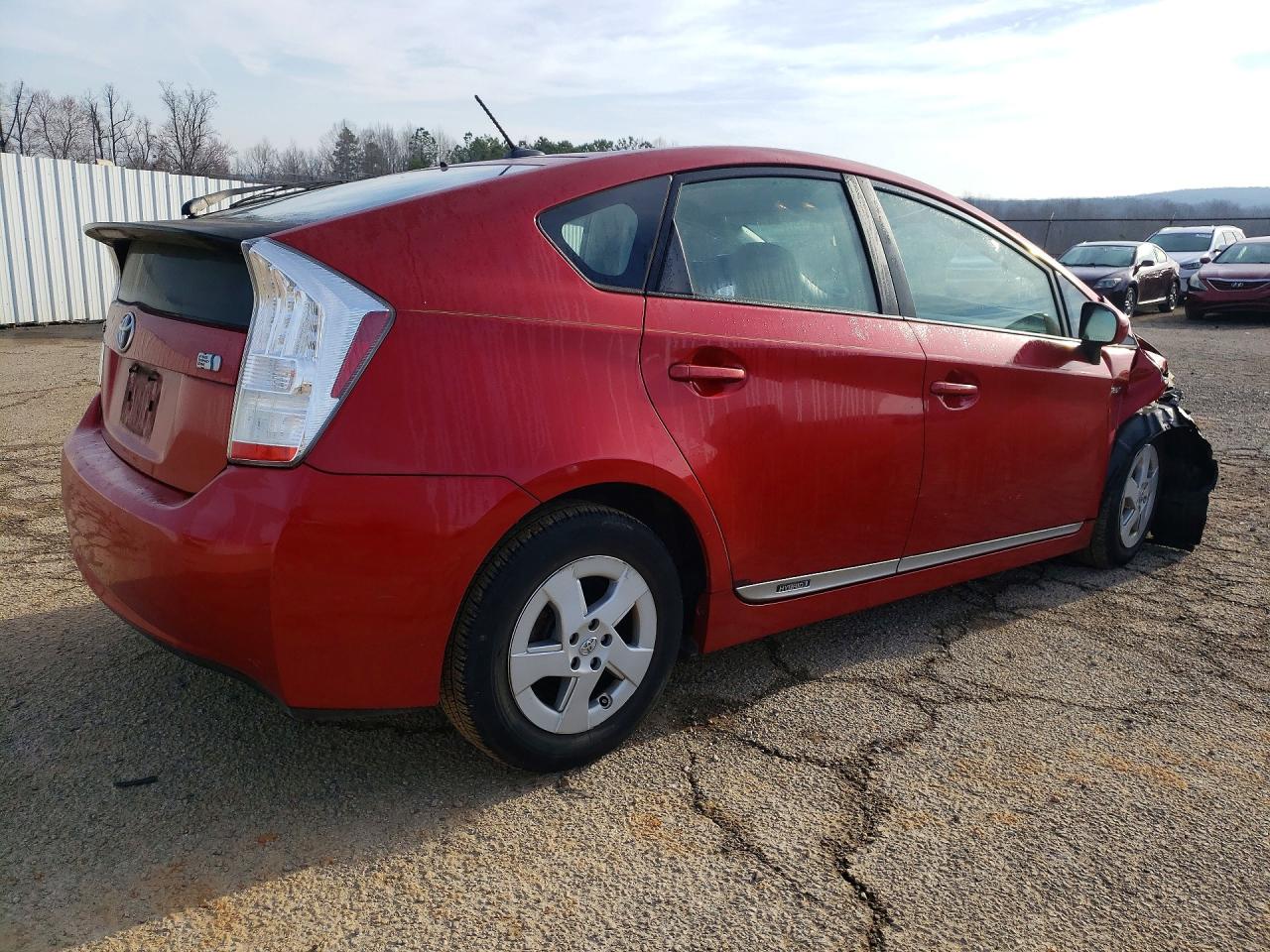 2011 TOYOTA PRIUS THREE photo 3