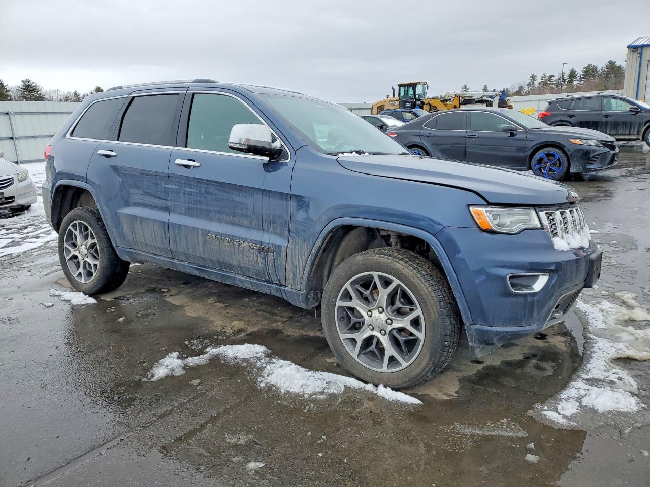 2020 JEEP GRAND CHEROKEE OVERLAND photo 4