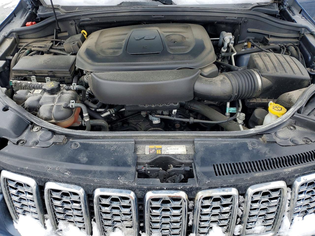2020 JEEP GRAND CHEROKEE OVERLAND photo 11