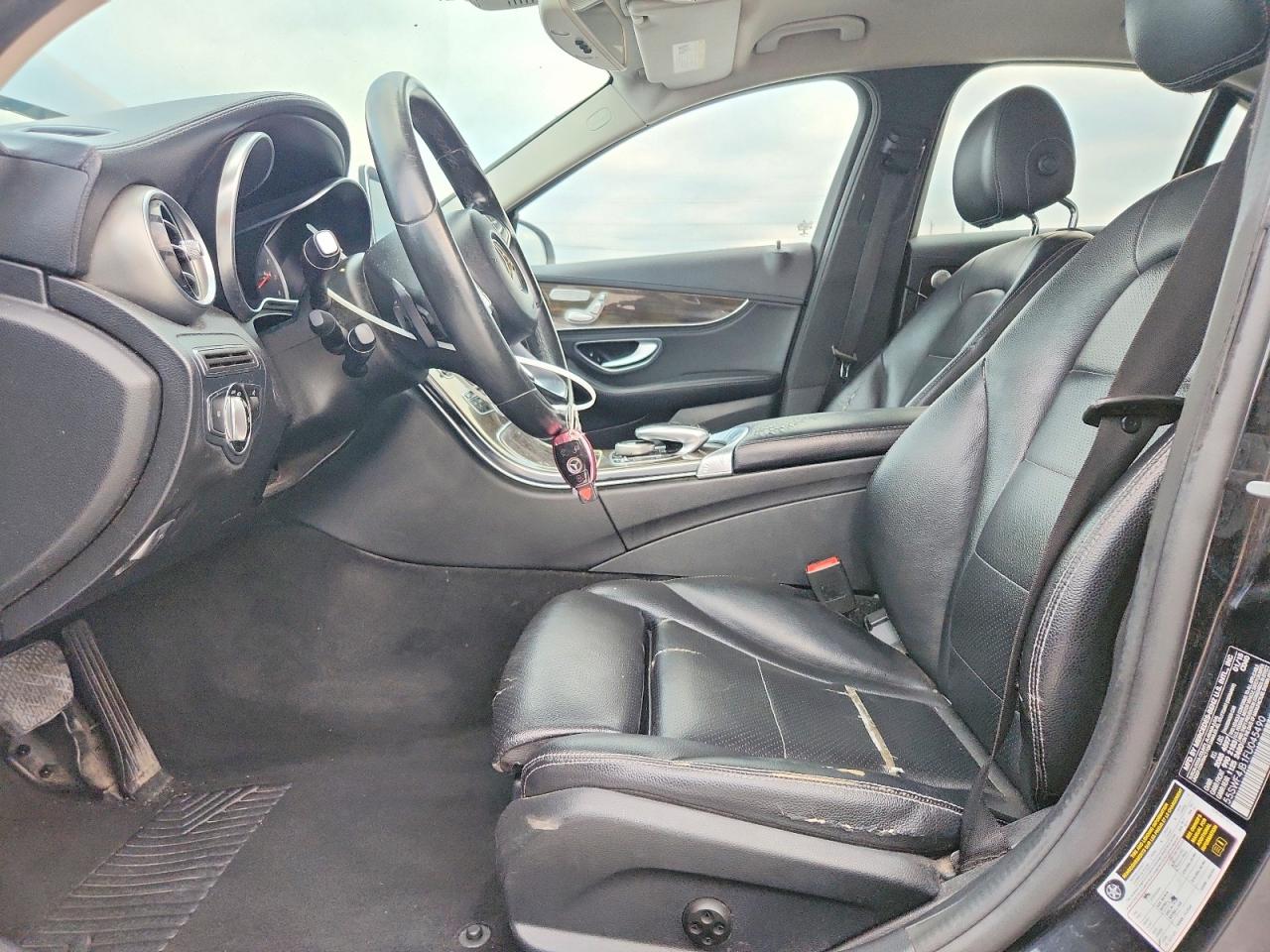 2015 MERCEDES-BENZ C 300 photo 7
