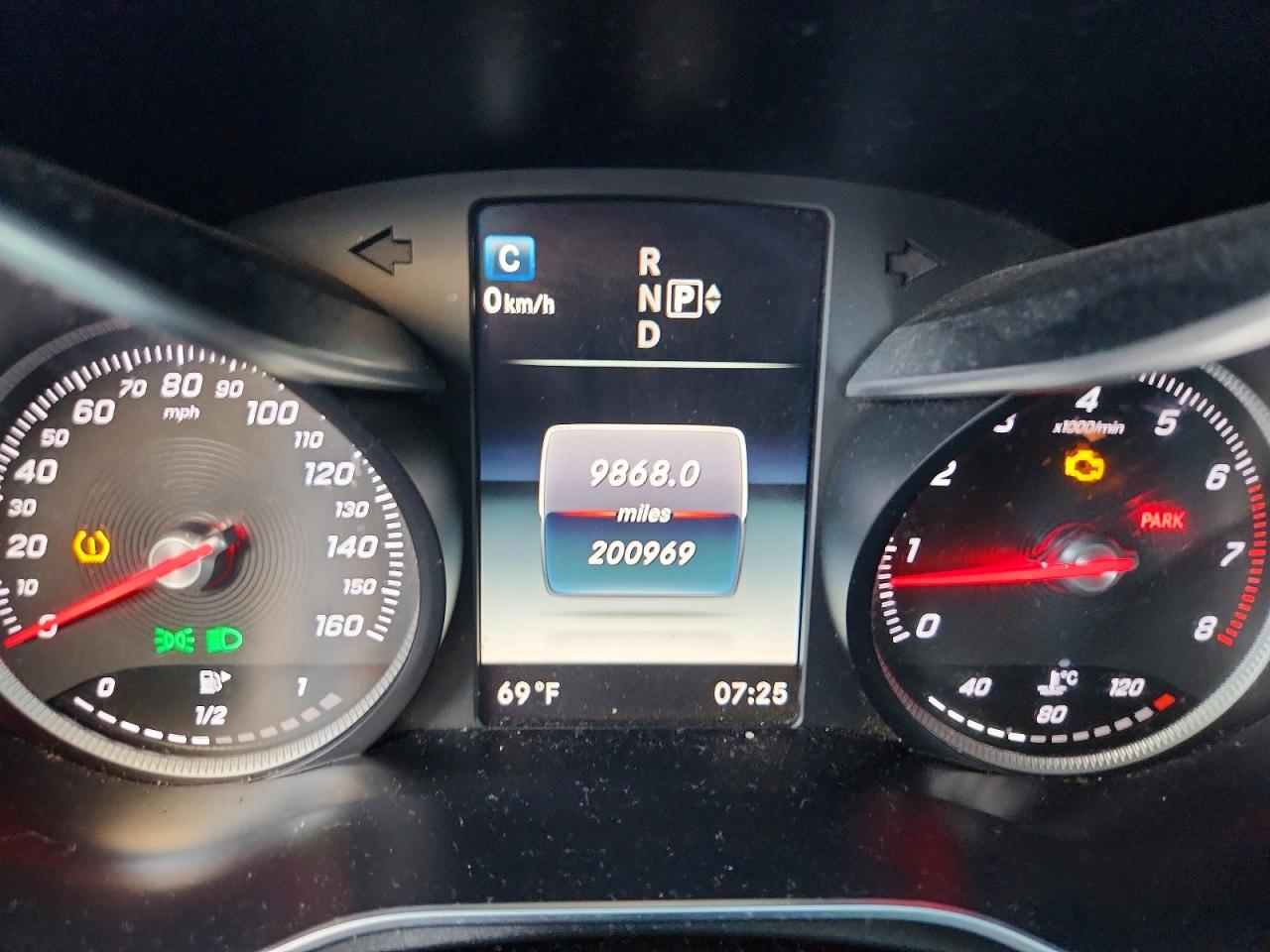 2015 MERCEDES-BENZ C 300 photo 9