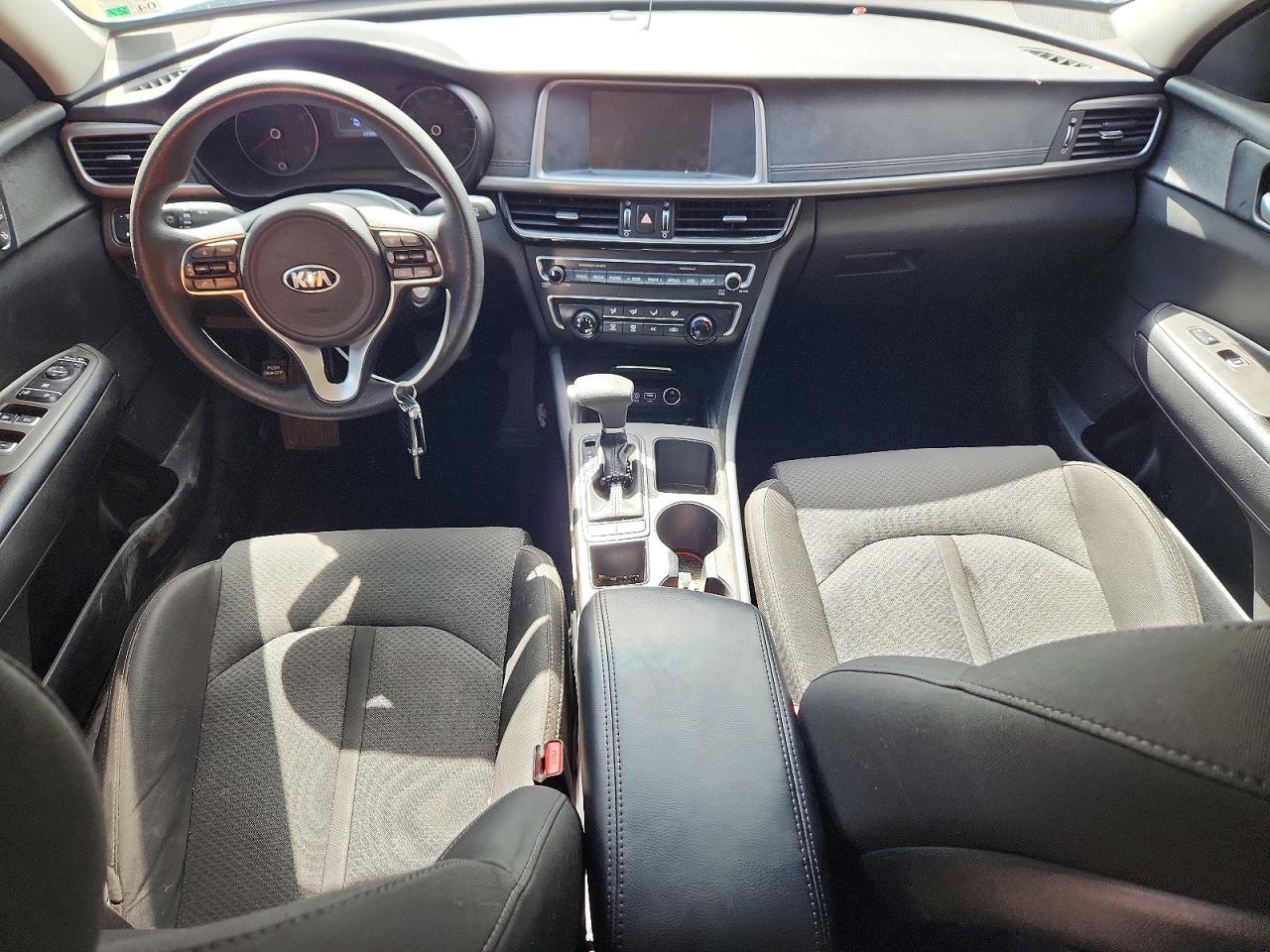 2017 KIA OPTIMA LX photo 22