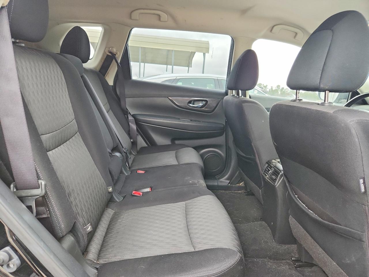 2020 NISSAN ROGUE SV photo 21