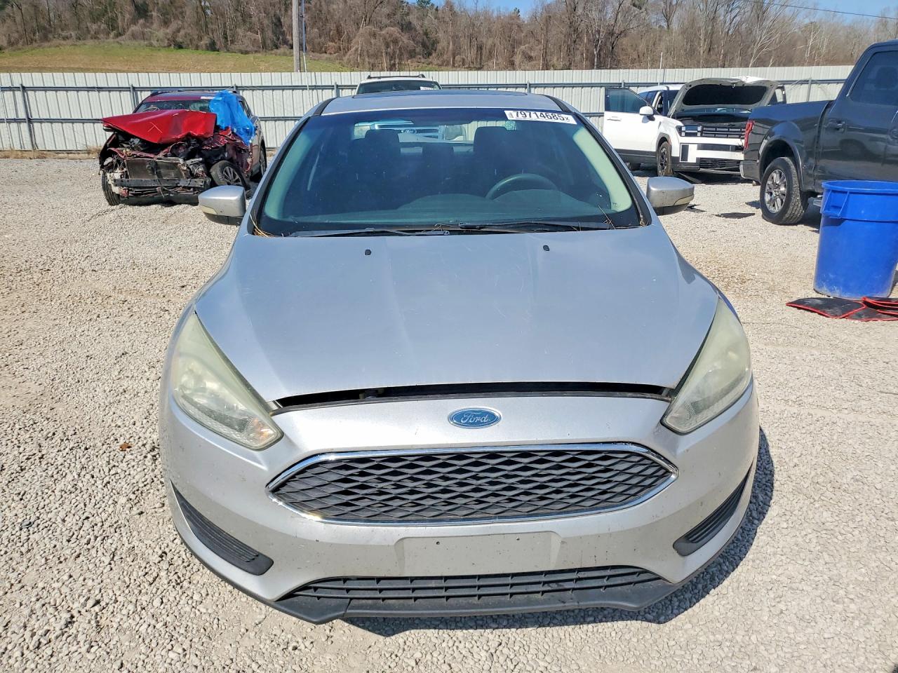 2015 FORD FOCUS SE photo 5