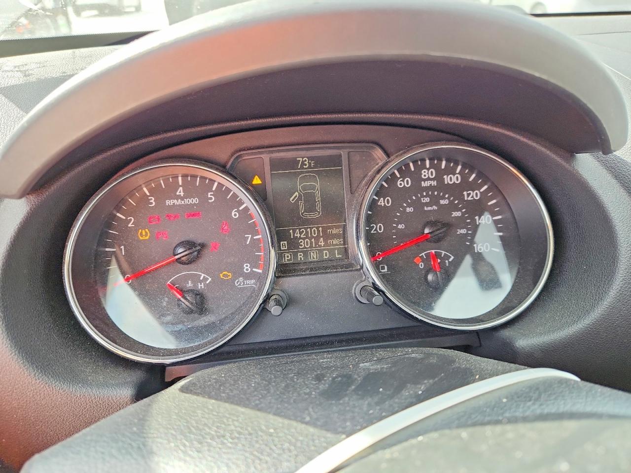 2013 NISSAN ROGUE S photo 25