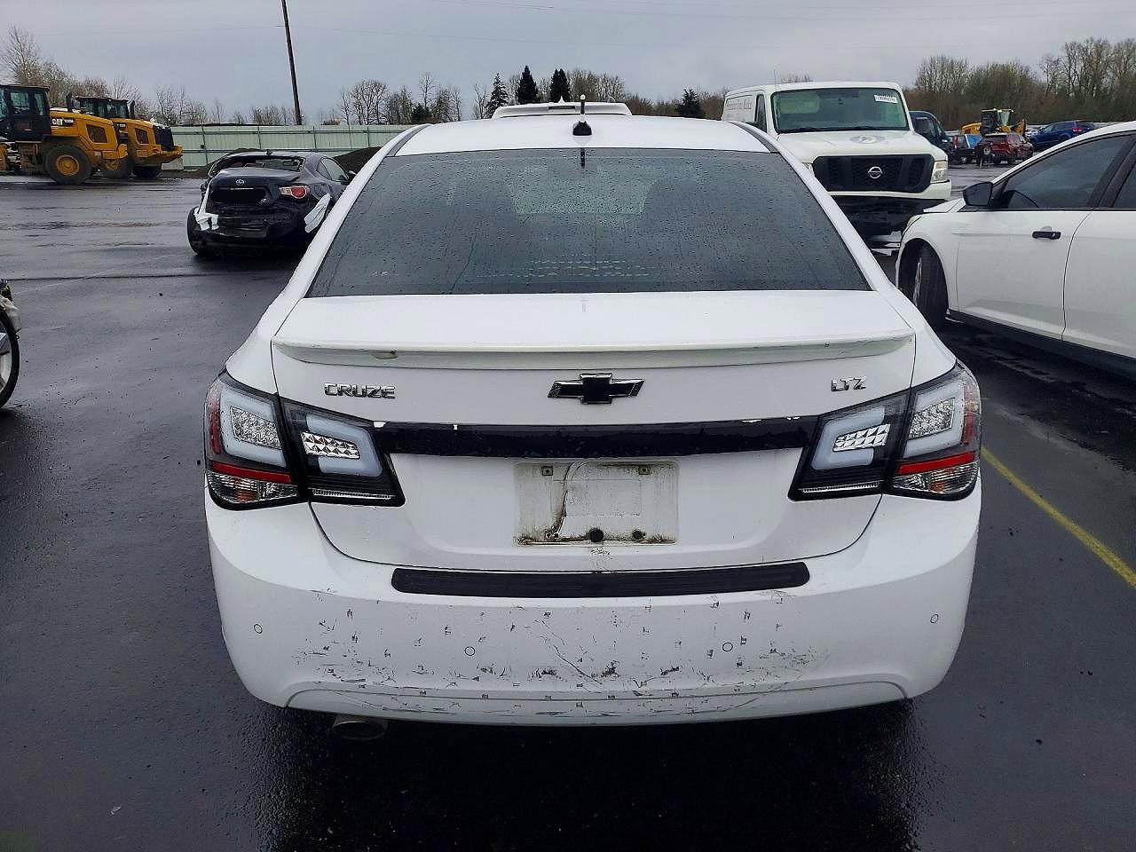2011 CHEVROLET CRUZE LTZ photo 11