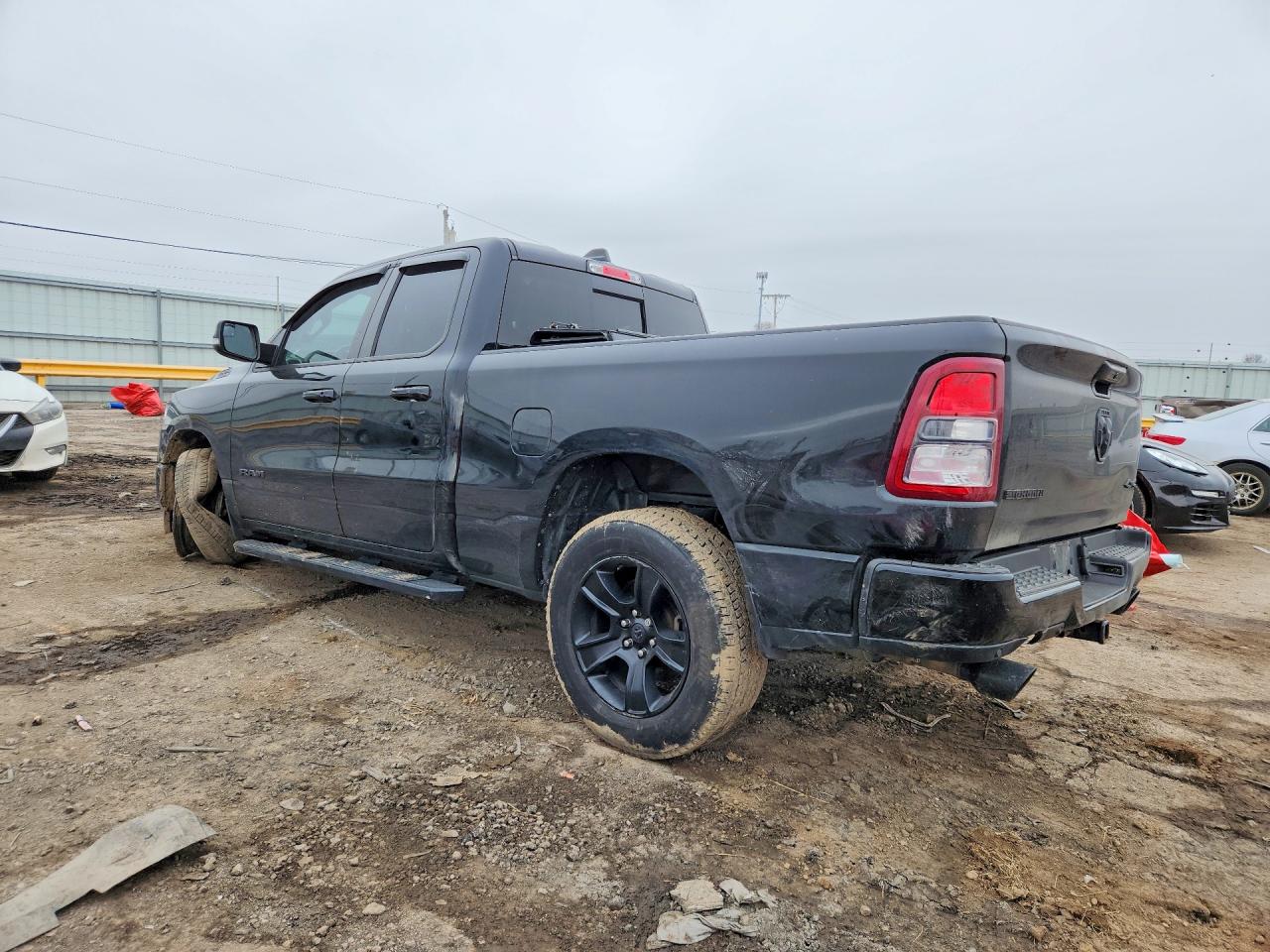 2021 RAM 1500 BIG HORN photo 3