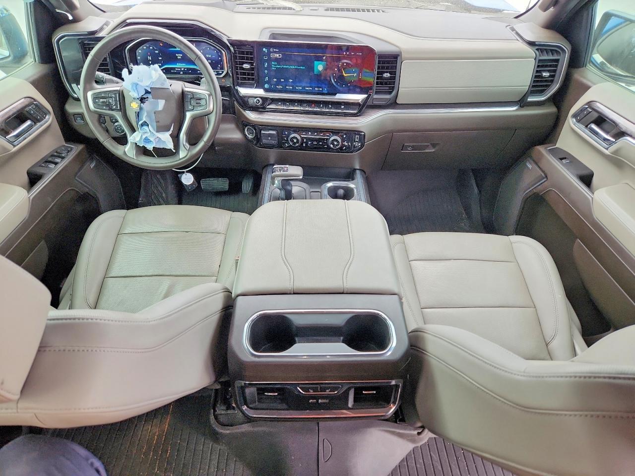 2023 CHEVROLET SILVERADO photo 29