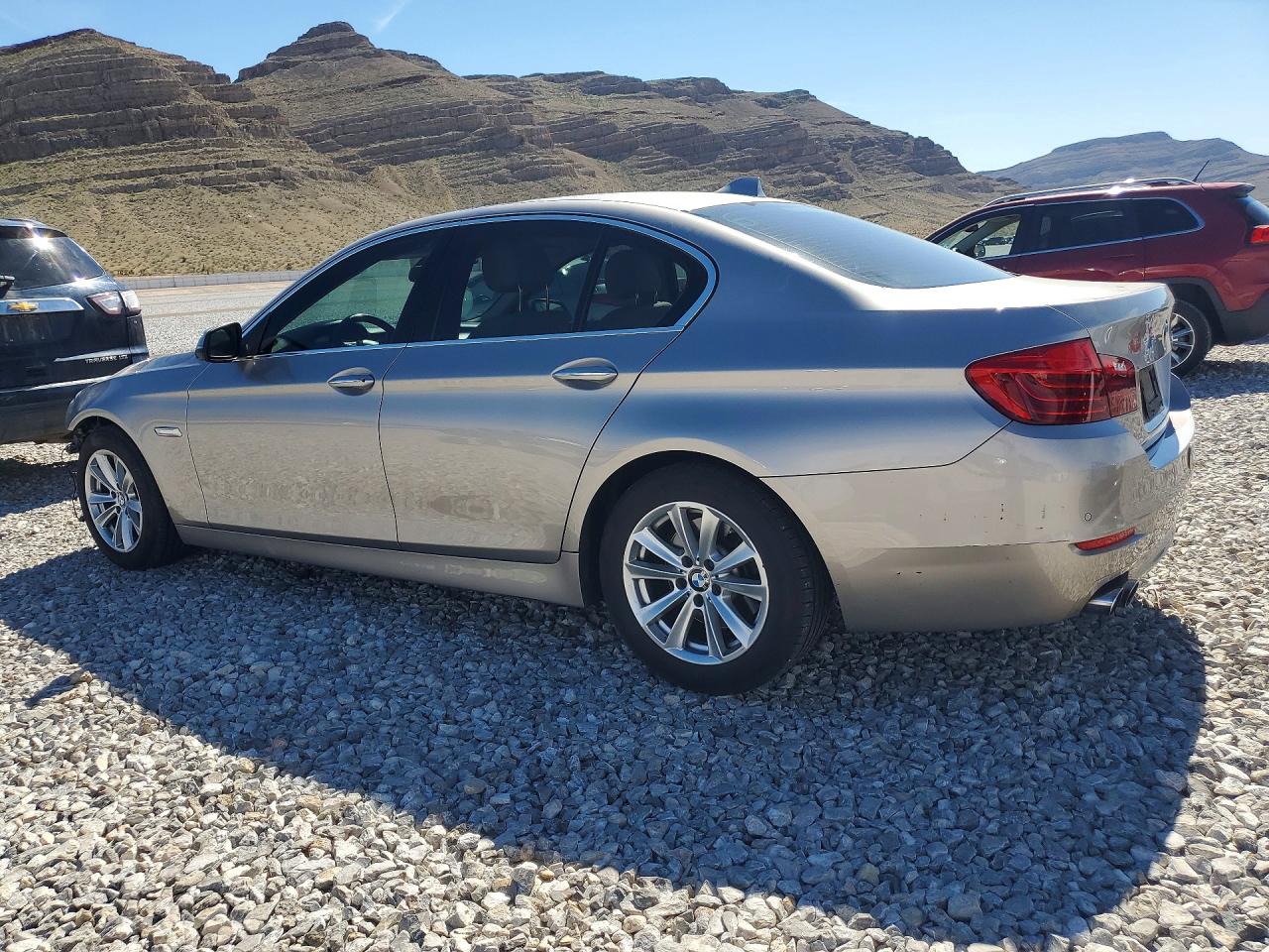 2016 BMW 528 I photo 2