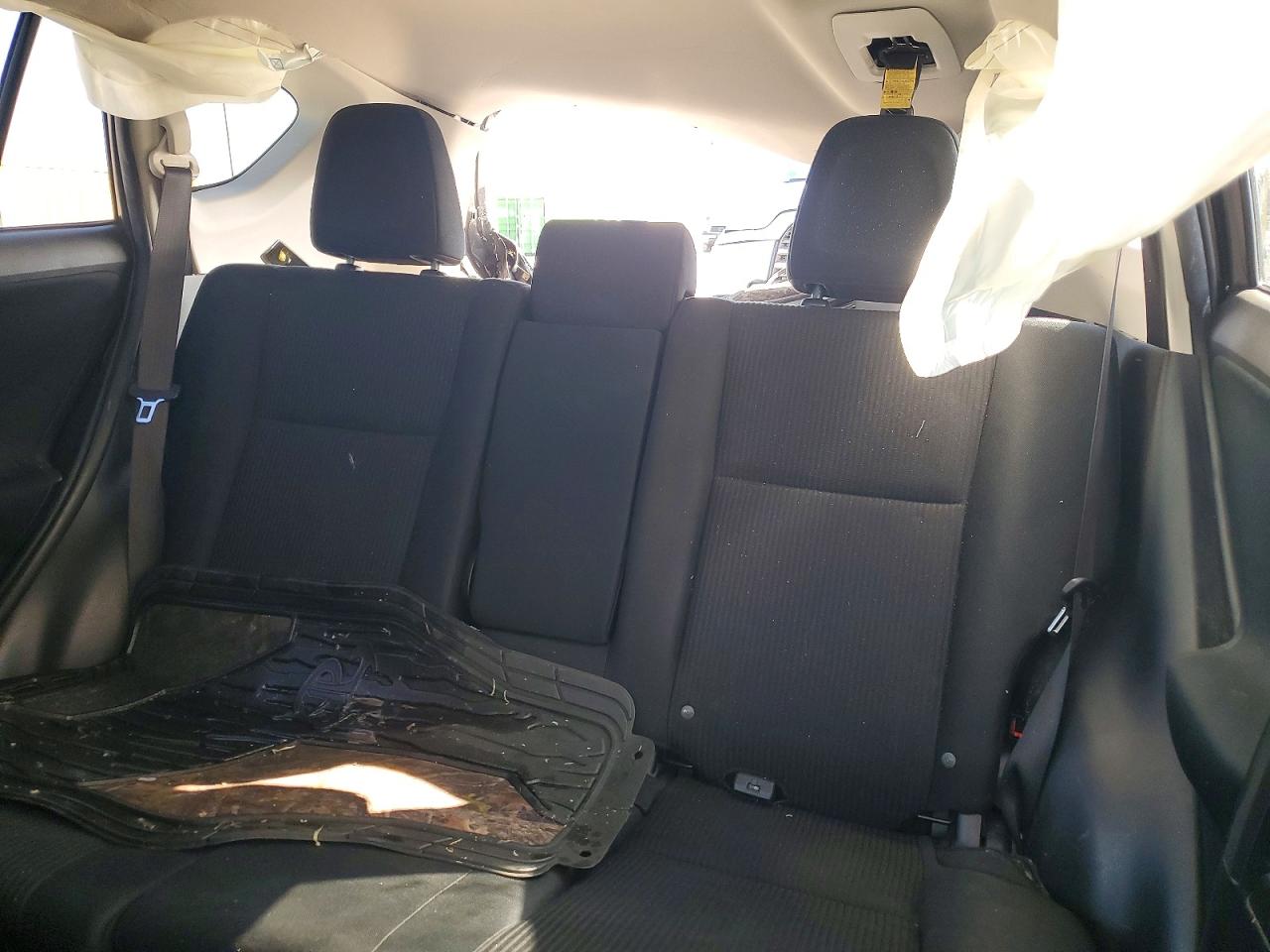 2017 TOYOTA RAV4 LE photo 19