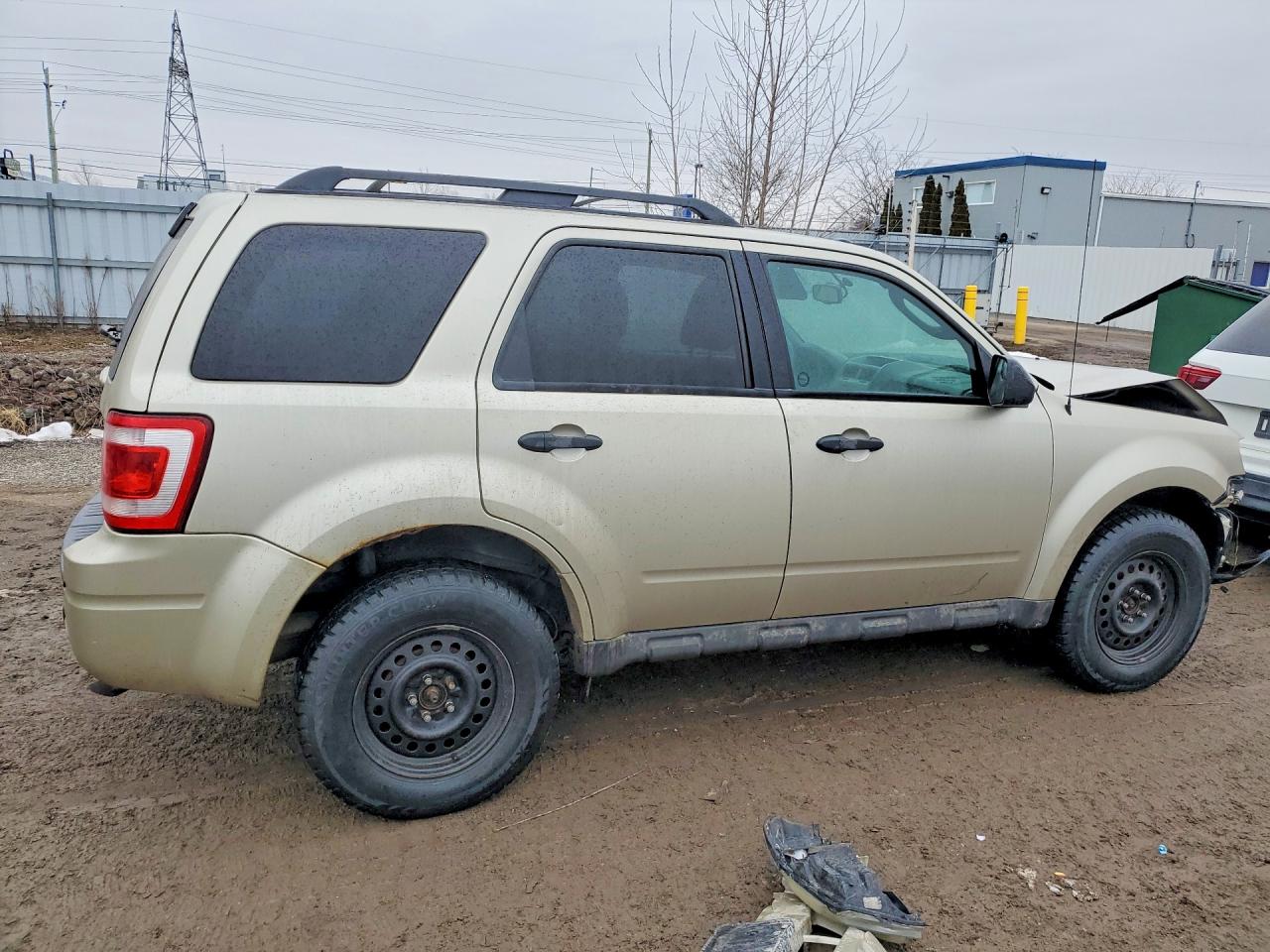 2012 FORD ESCAPE XLT photo 3