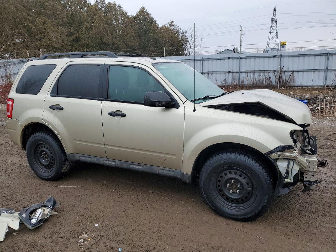 2012 FORD ESCAPE XLT photo 4