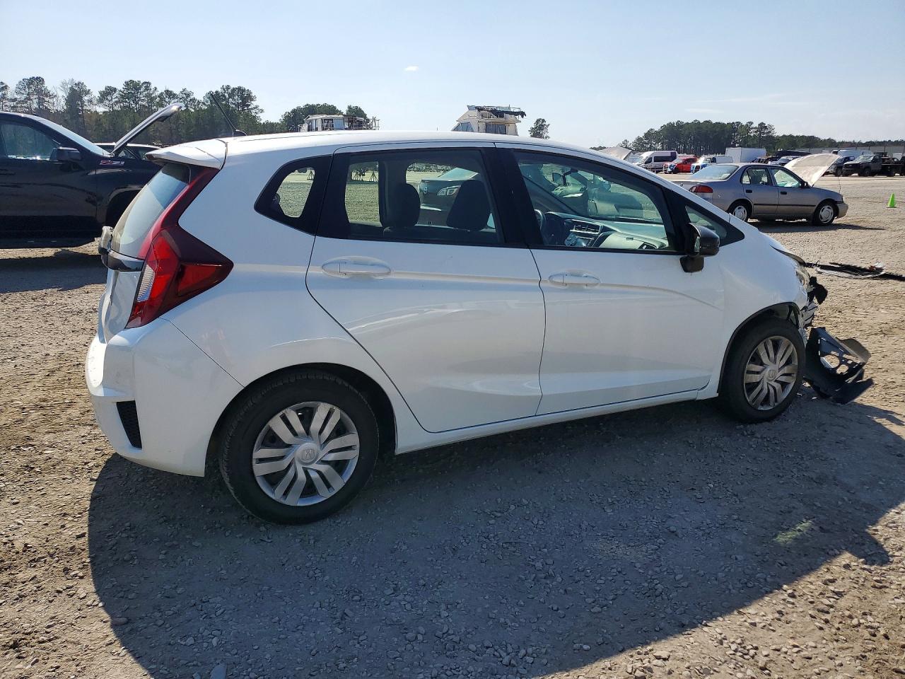 2017 HONDA FIT LX photo 3