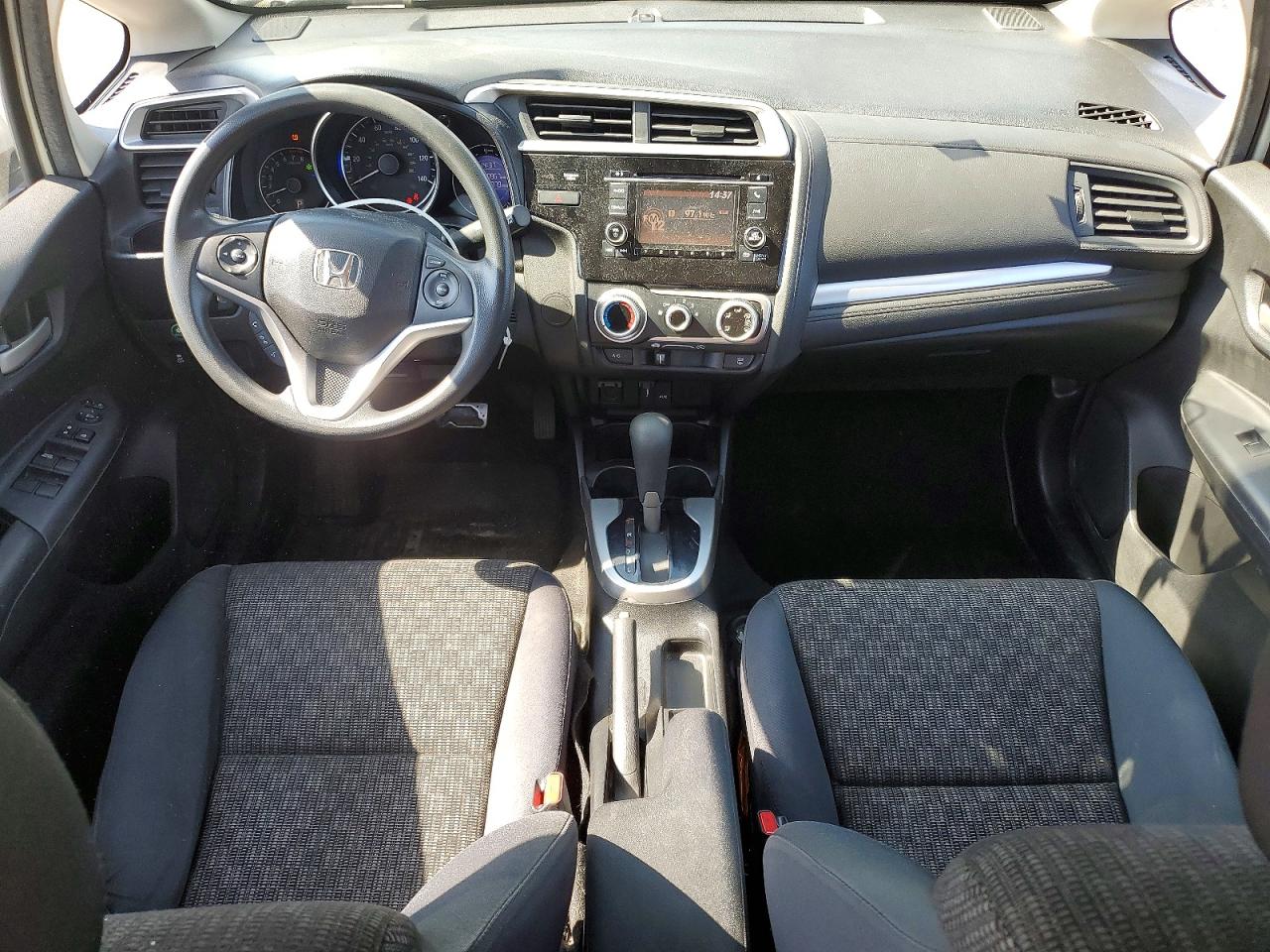 2017 HONDA FIT LX photo 8