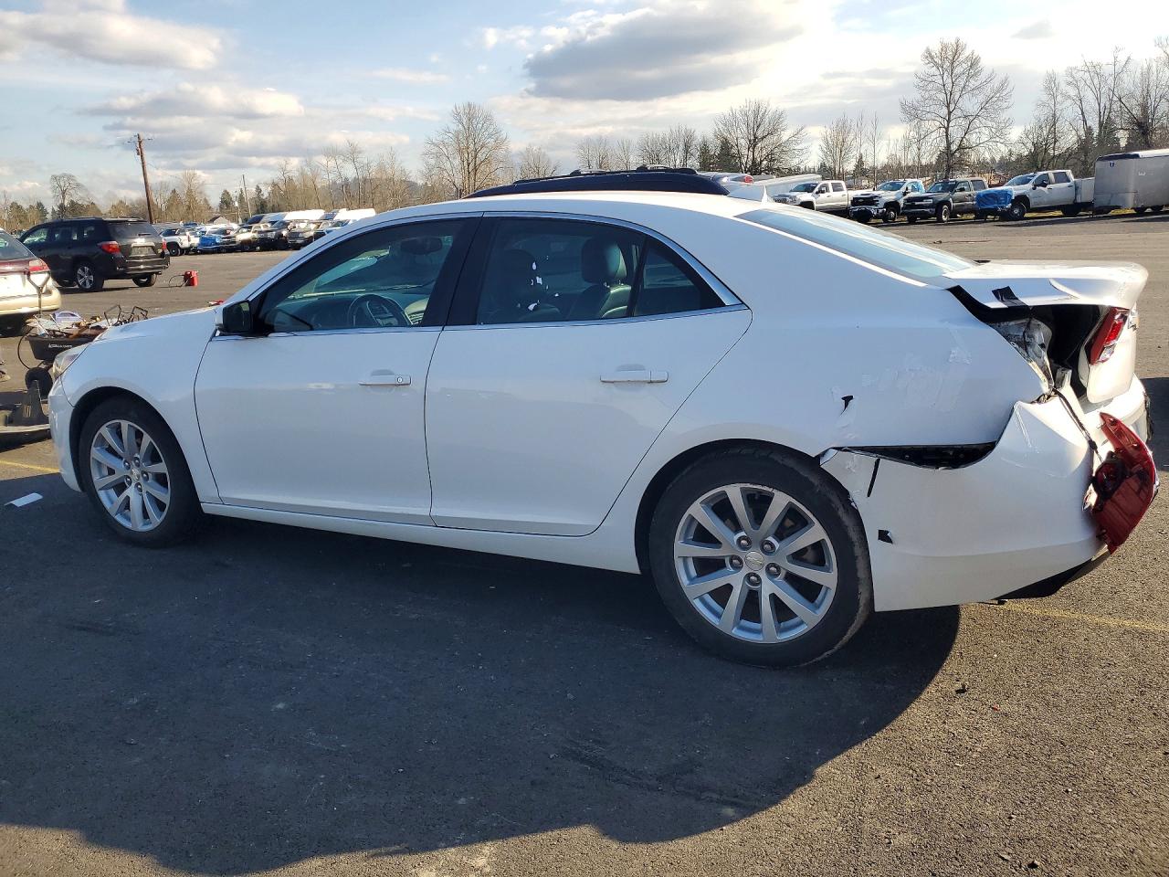 2013 CHEVROLET MALIBU 2LT photo 3