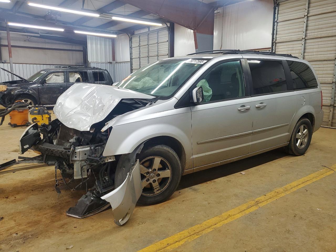 2010 DODGE GRAND CARAVAN