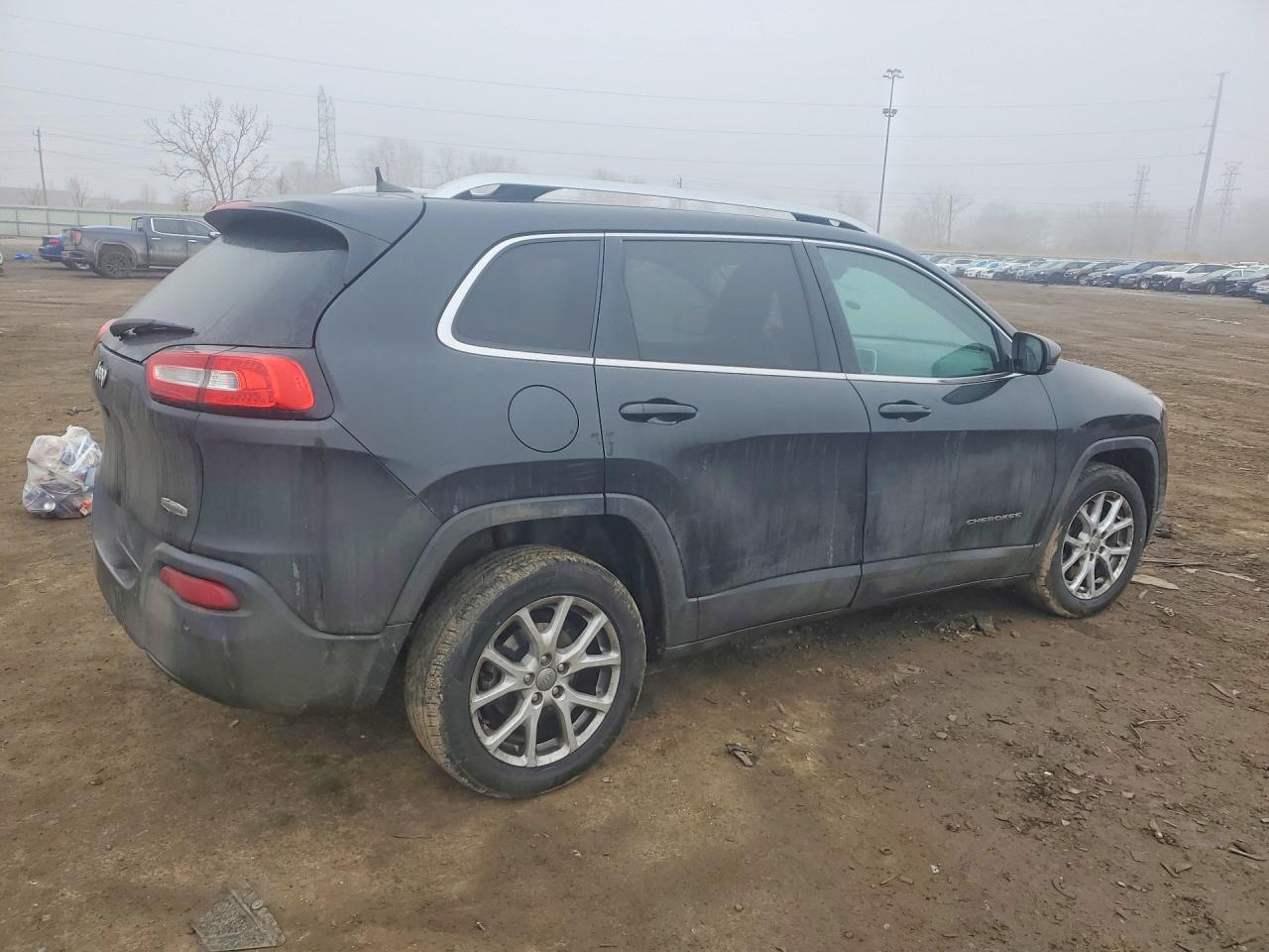 2016 JEEP CHEROKEE LATITUDE photo 7