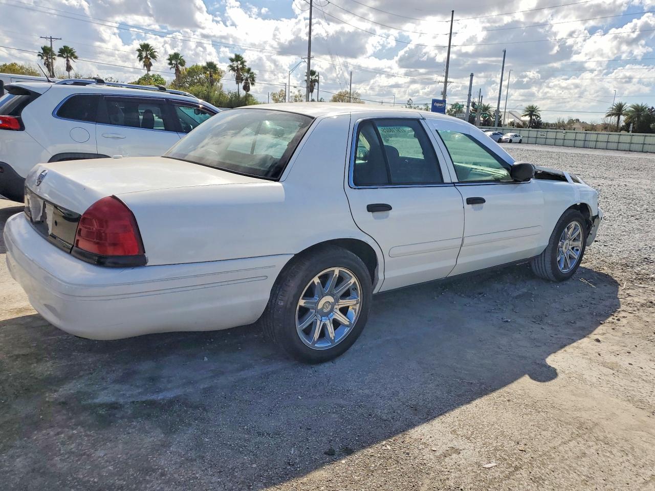 2008 FORD CROWN VICTORIA POLICE INTERCEPTOR photo 3
