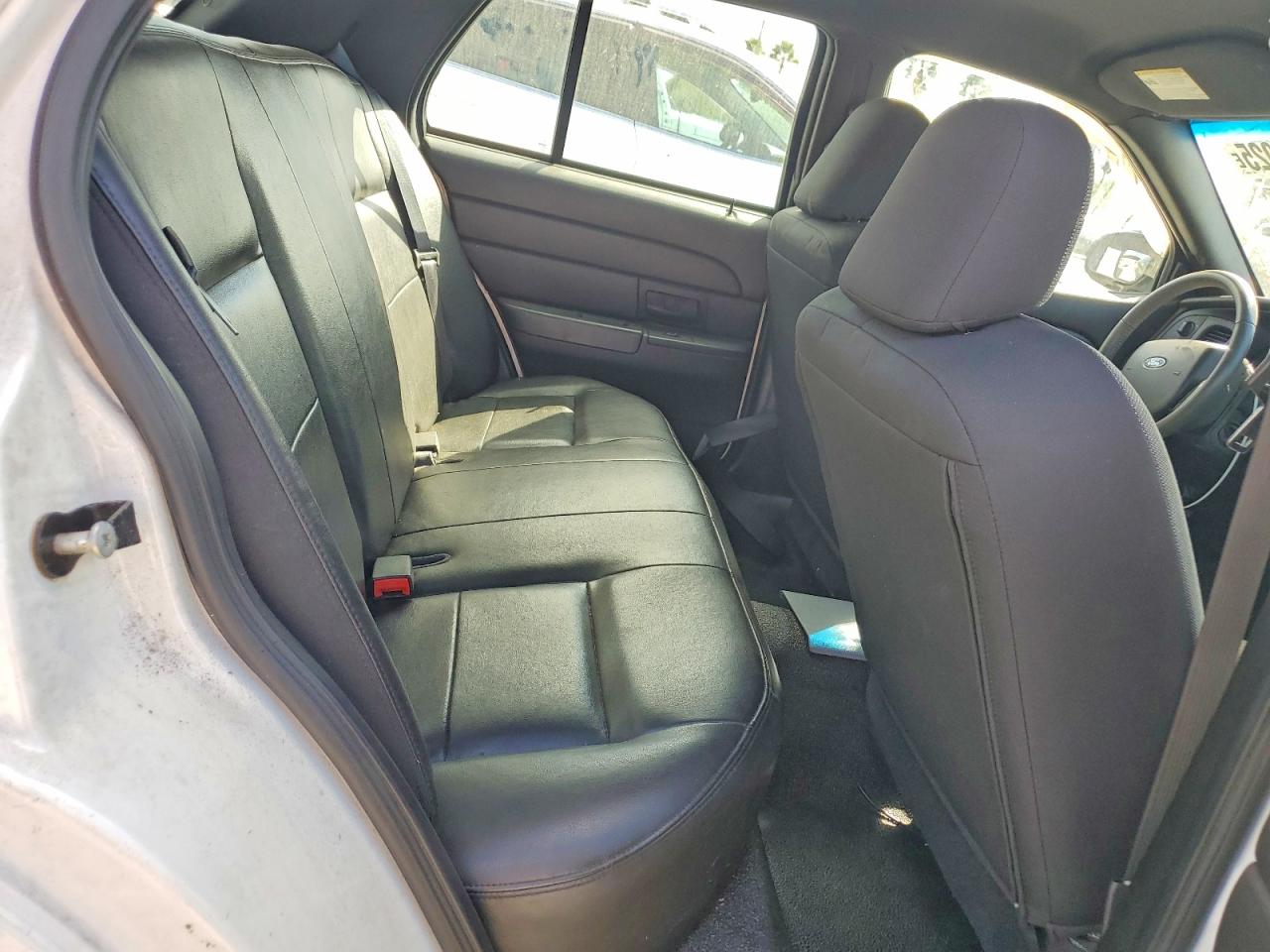 2008 FORD CROWN VICTORIA POLICE INTERCEPTOR photo 10