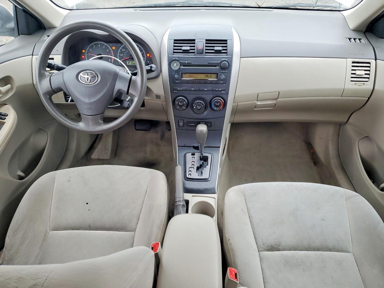2009 TOYOTA COROLLA photo 8