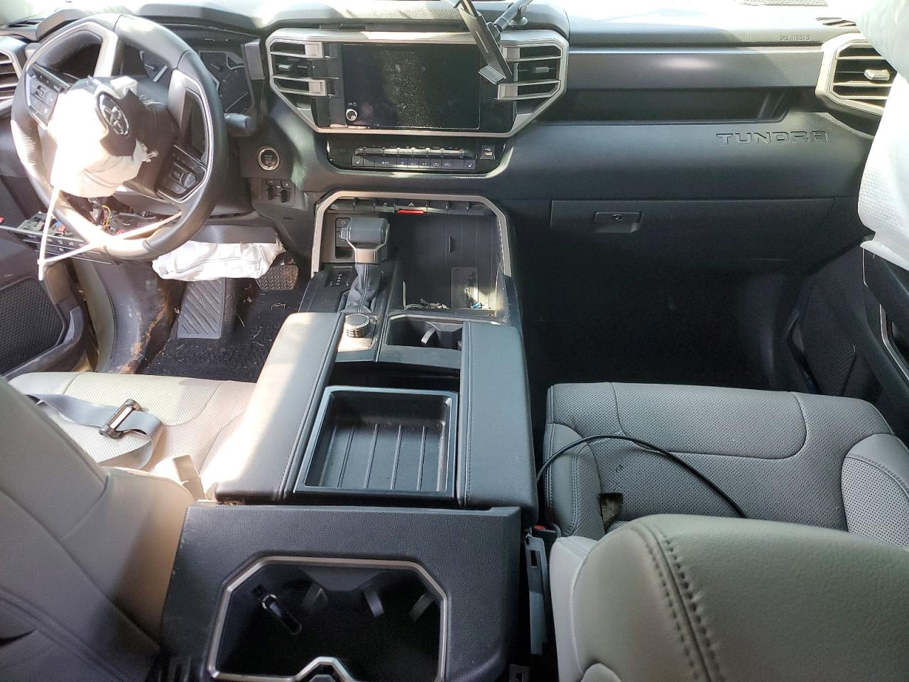 2024 TOYOTA TUNDRA SR5 photo 22