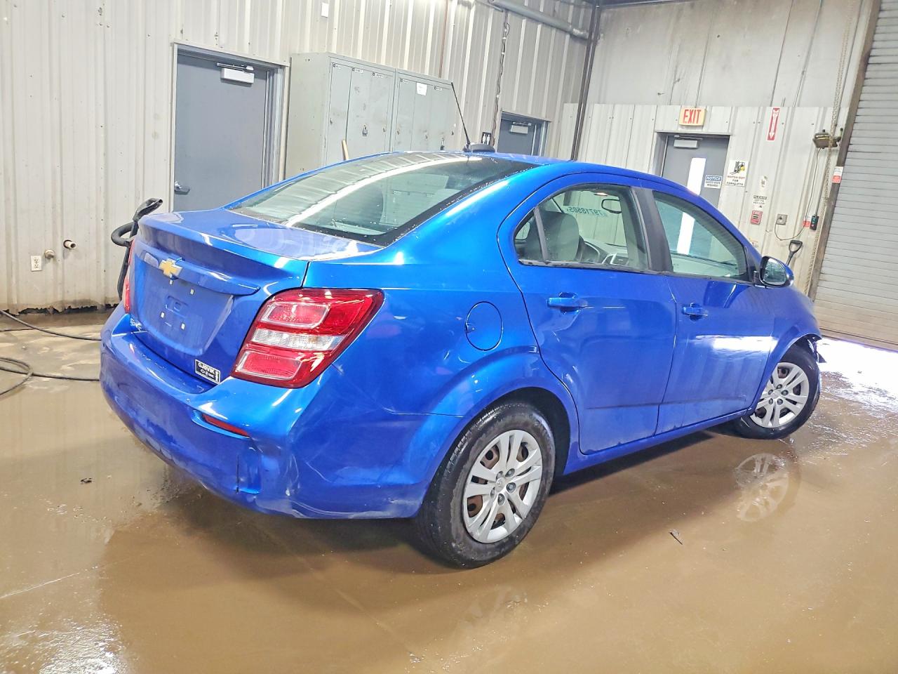 2017 CHEVROLET SONIC LS photo 3