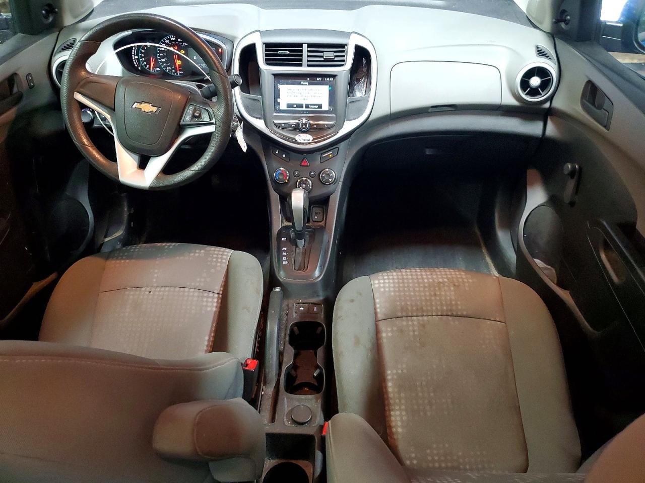 2017 CHEVROLET SONIC LS photo 8