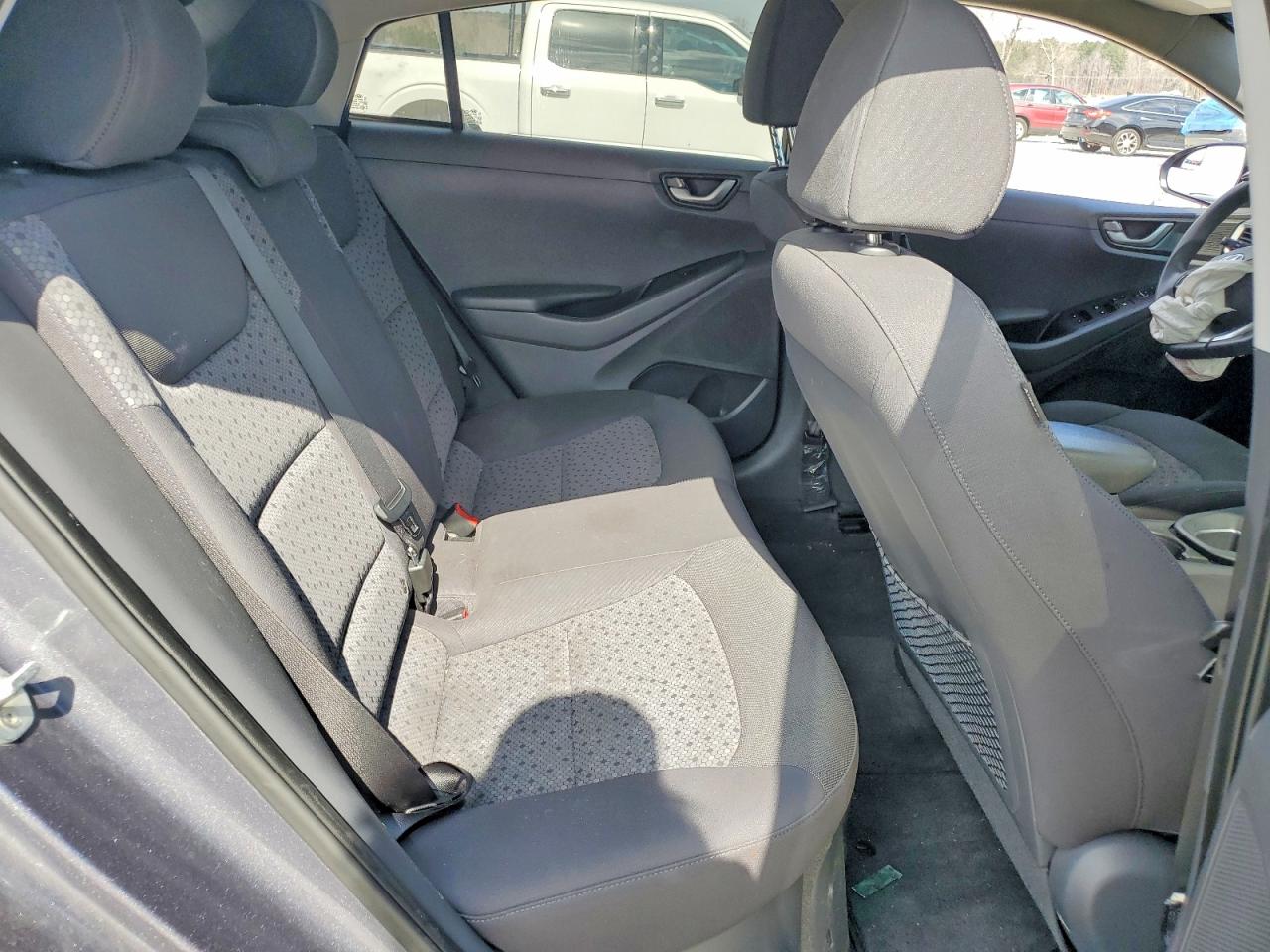 2017 HYUNDAI IONIQ photo 19