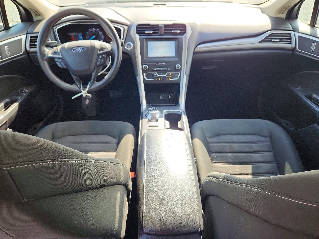 2019 FORD FUSION SE photo 8