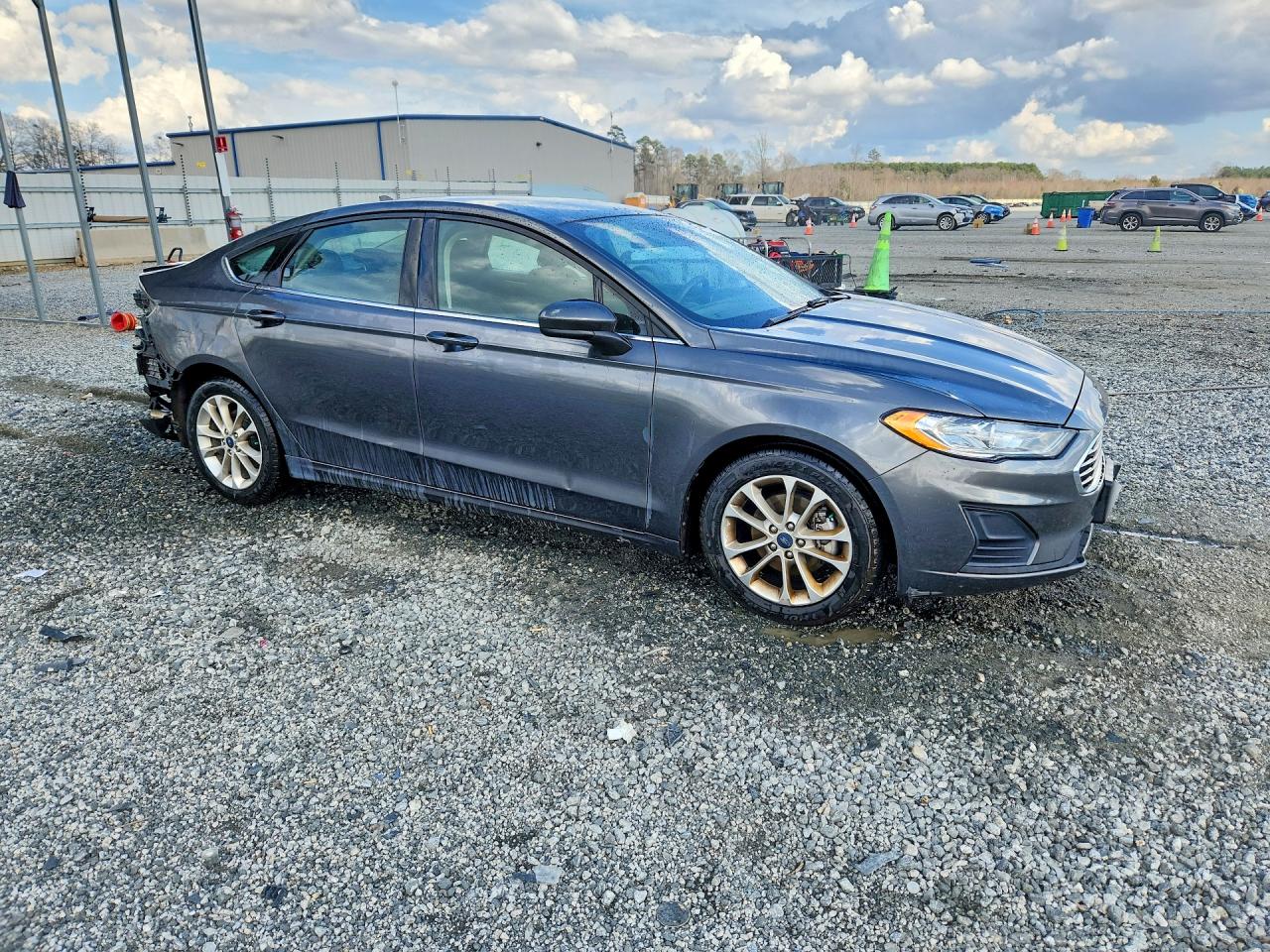 2019 FORD FUSION SE photo 4